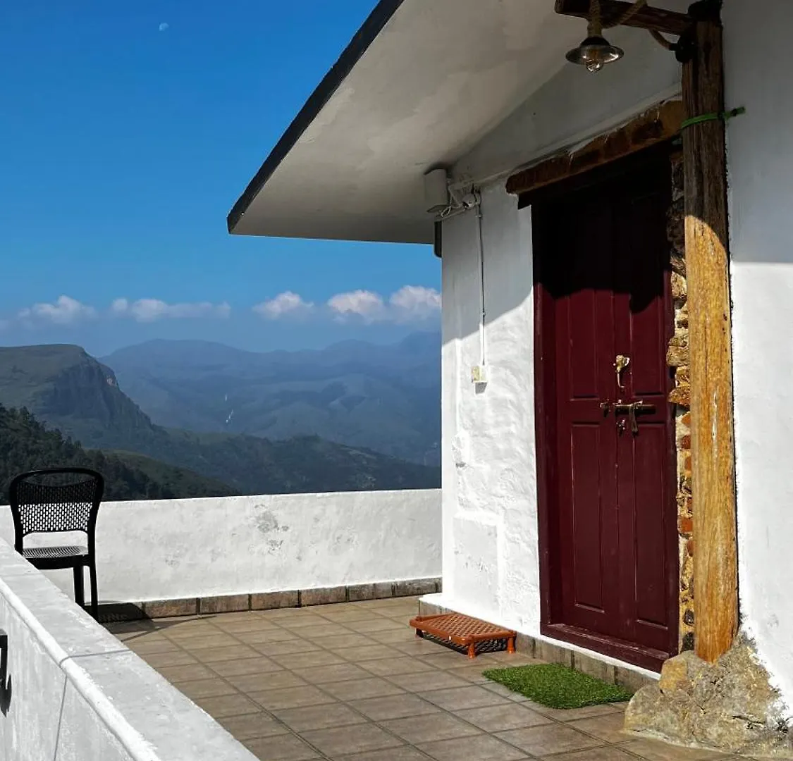 Alpine Homes Kanthalloor Ινδία